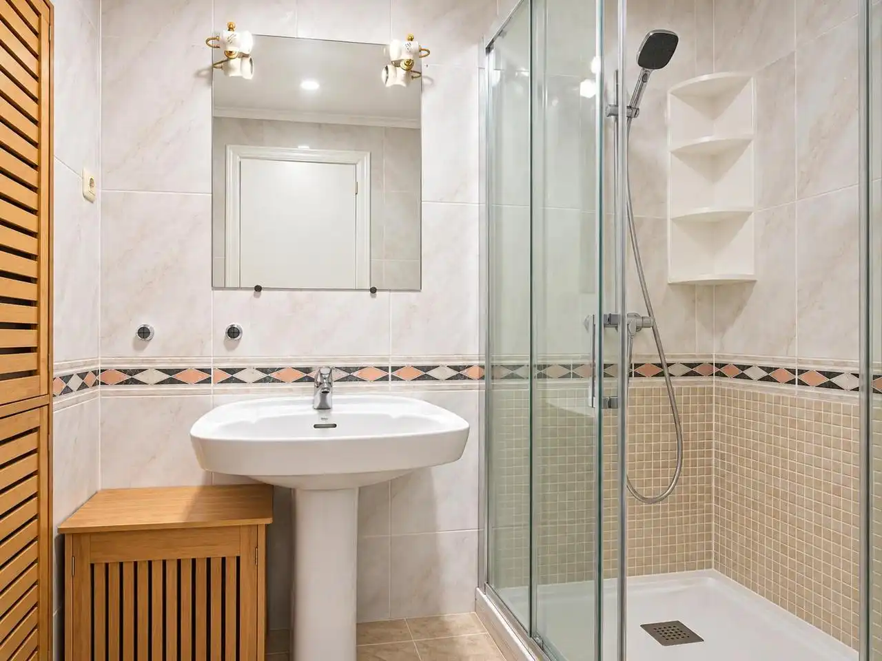 Bathroom of Apartments for sale in Chipiona  with Private garden and Terrace