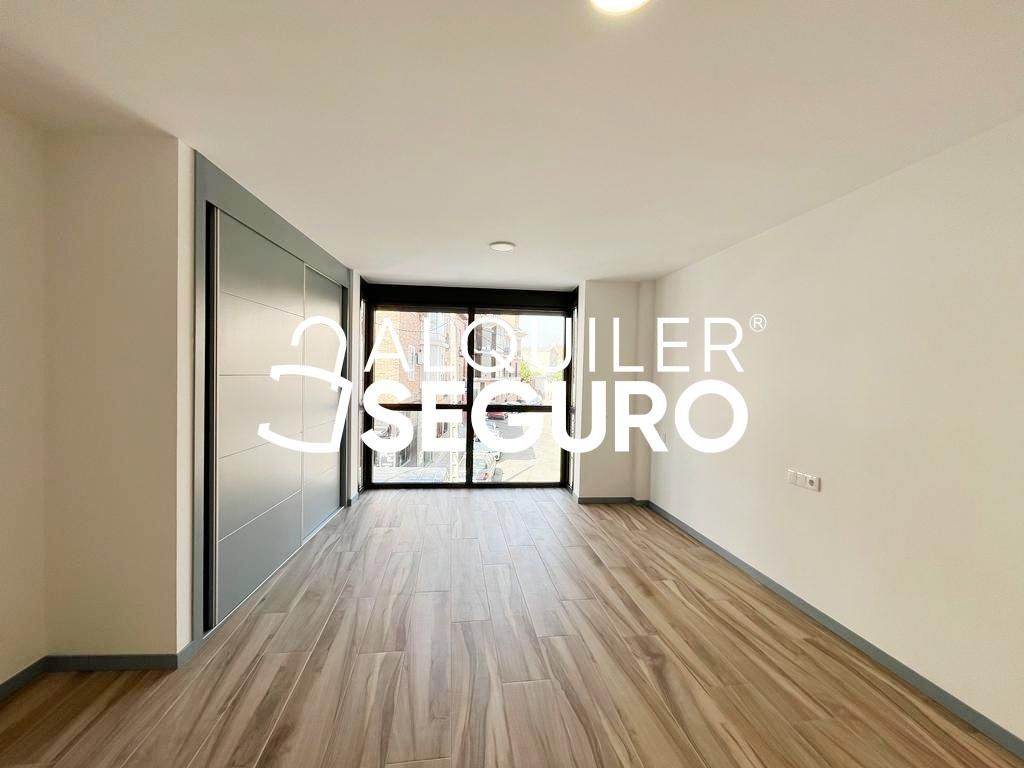 Dormitori de Estudi de lloguer en Fuenlabrada amb Aire condicionat, Calefacció i Terrassa