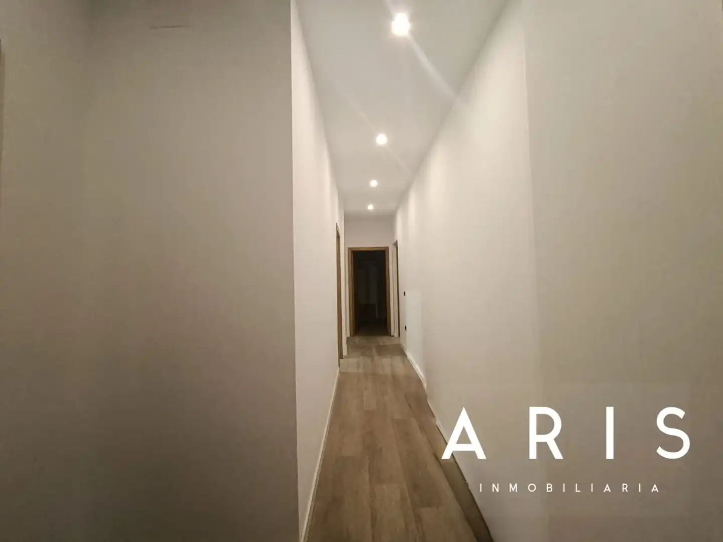 Geschaftsraum zur Miete in Alhaurín de la Torre mit Klimaanlage