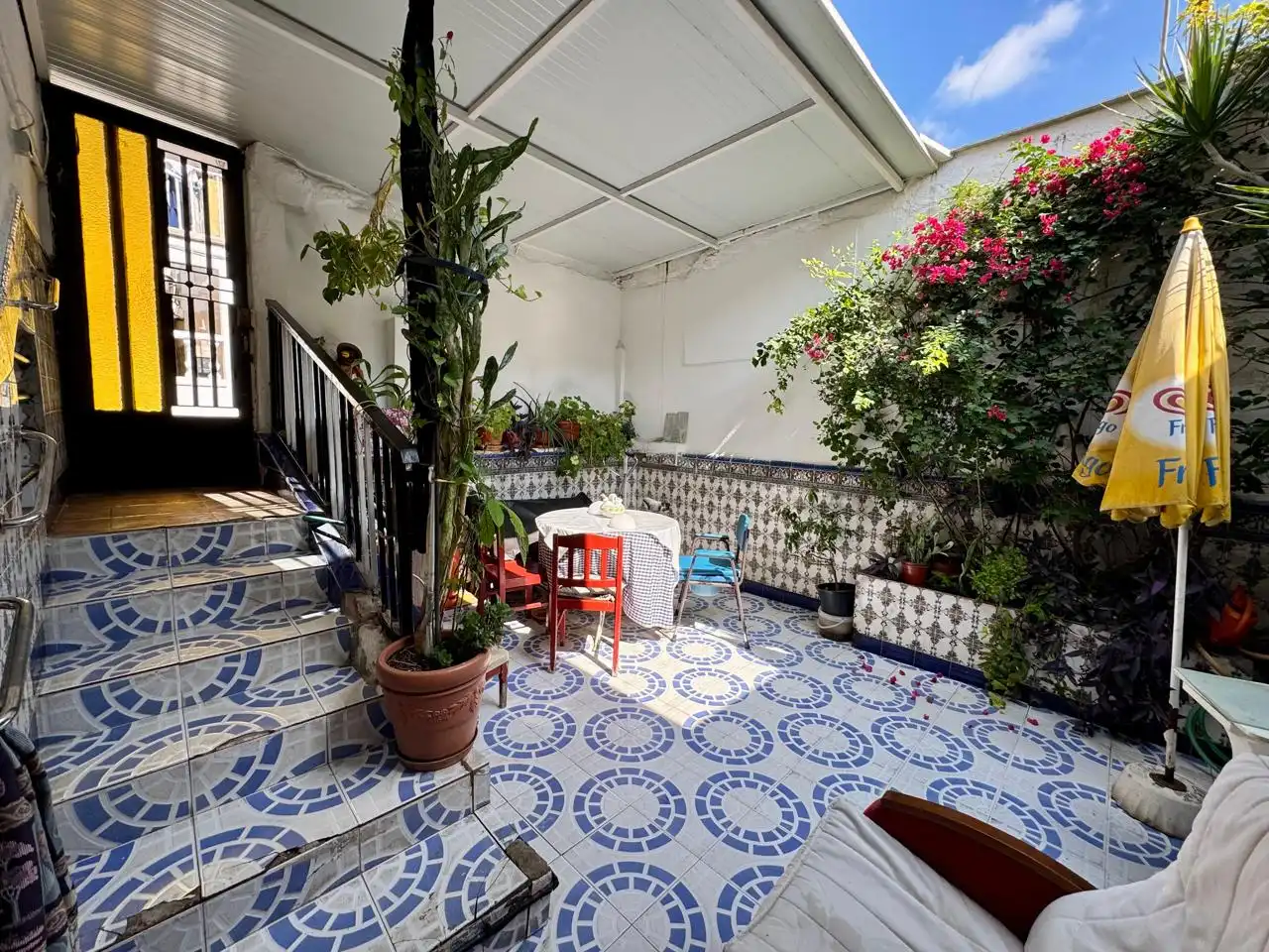Terrassa de Casa adosada en venda en Montcada i Reixac amb Calefacció, Jardí privat i Terrassa