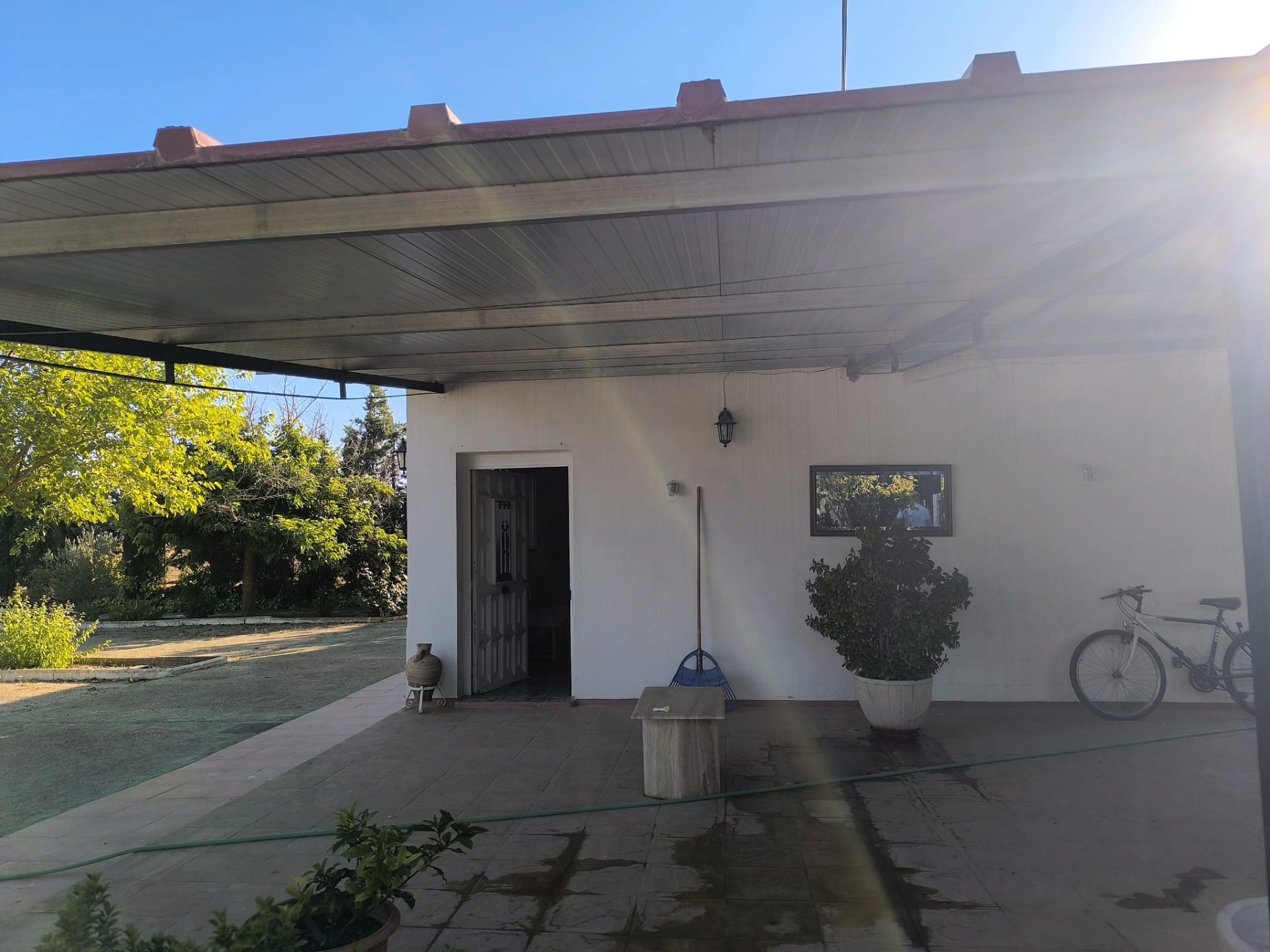 Außenansicht von Country house zum verkauf in  Albacete Capital mit Privatgarten und Terrasse
