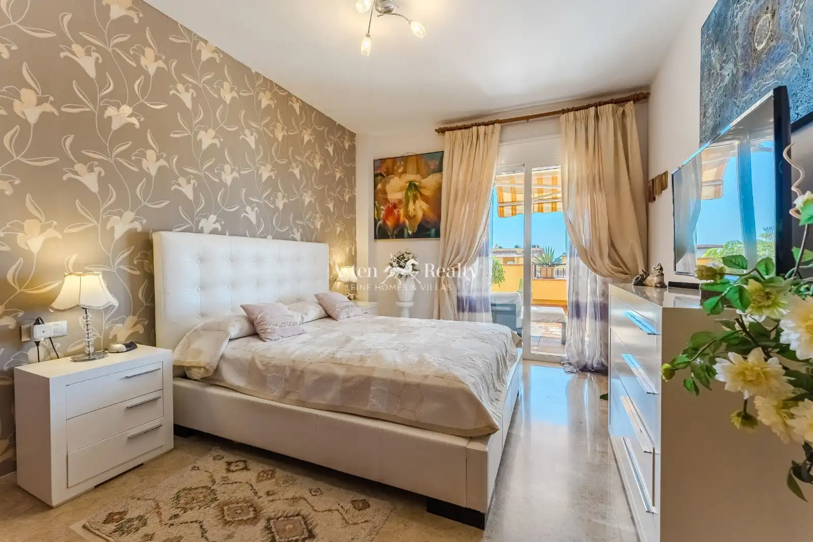 Schlafzimmer von Wohnung zum Verkauf in Santiago del Teide mit Klimaanlage, Privatgarten und Terrasse