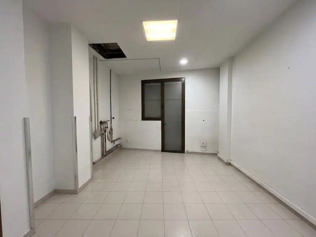 Business premises to rent in Rambla de la Llibertat, imagen 7