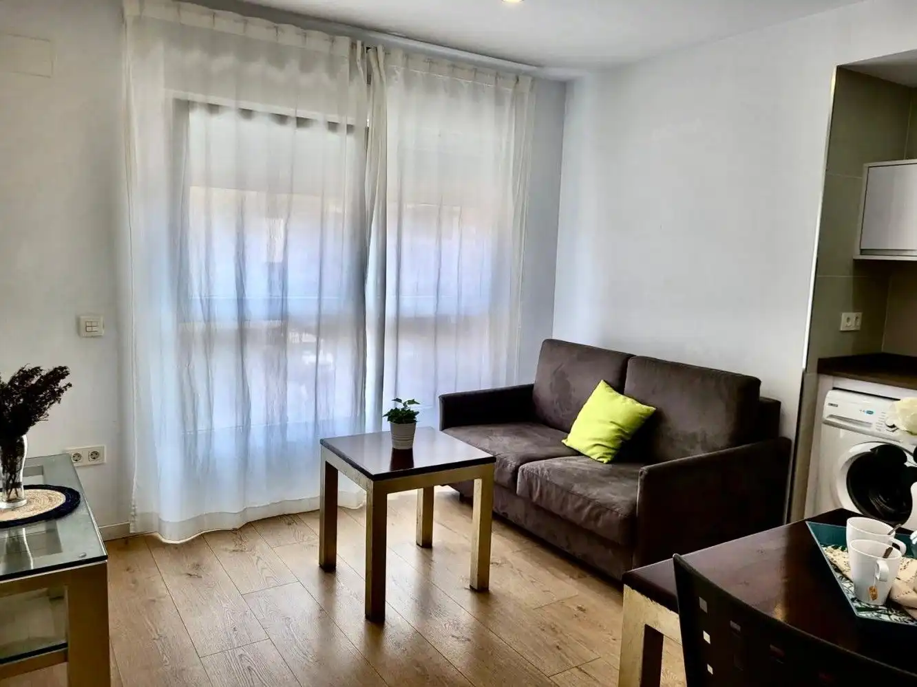 Living room of Apartments for rent in Rincón de la Victoria  with Parquet flooring