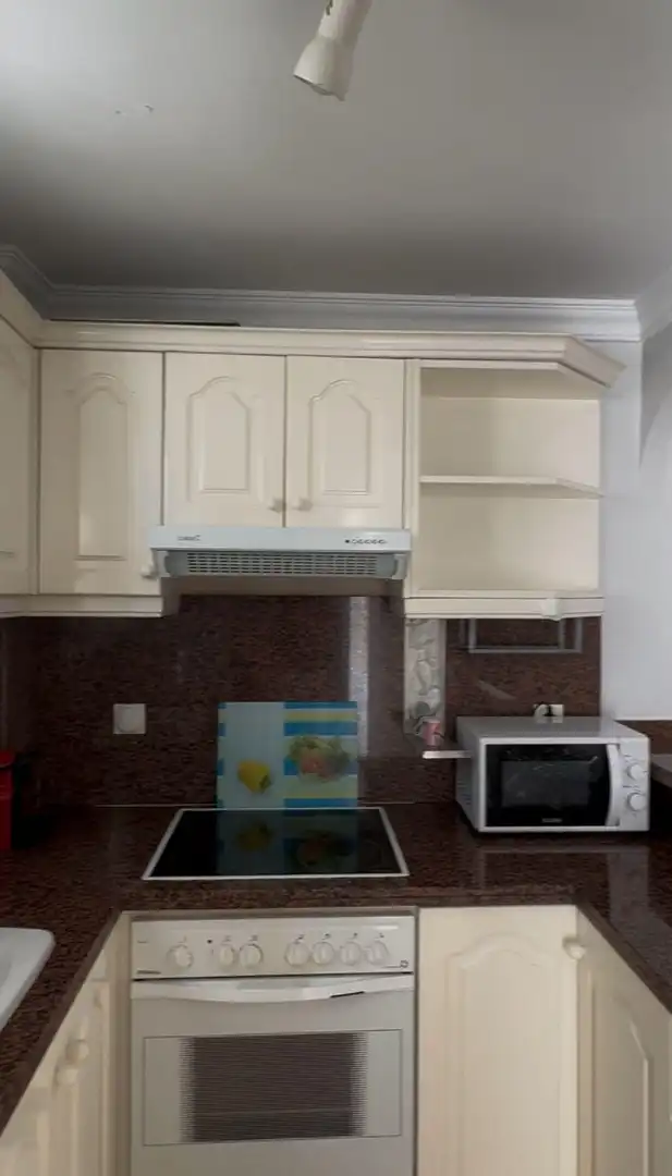 Cuina de Apartament en venda en Oliva