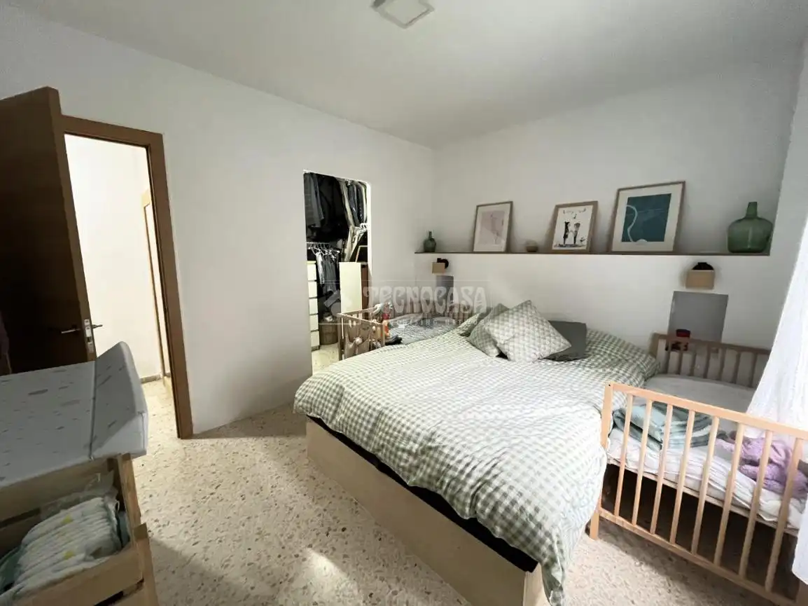 Flat for sale in Cobreros Viejo