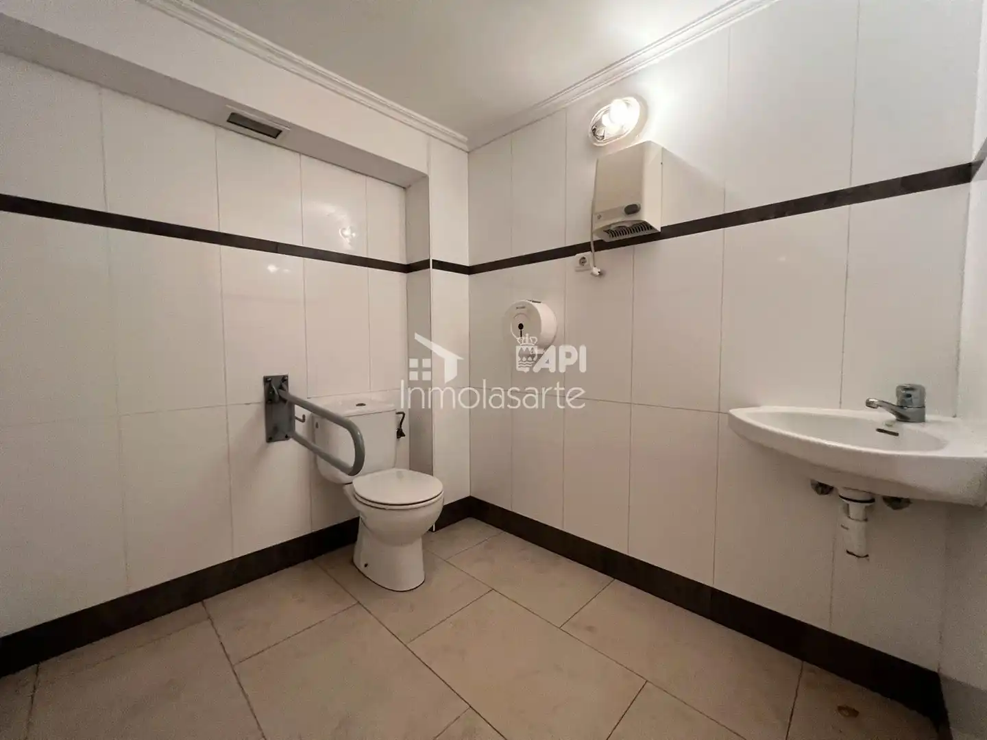 Local commercial à vendre à Lasarte-Oria, imagen 11