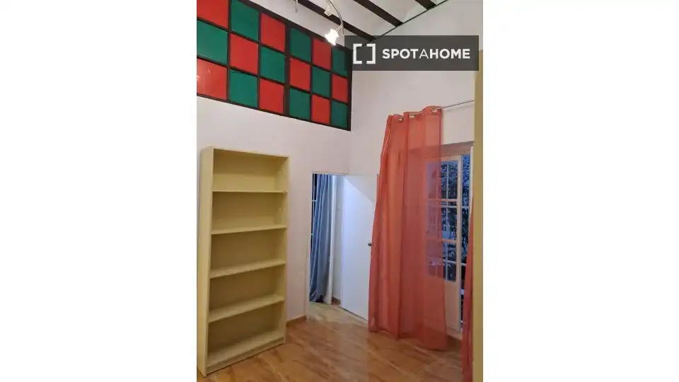 Room in Alameda - Mentidero - Teatro Falla