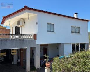 Exterior view of House or chalet for sale in La Bisbal del Penedès