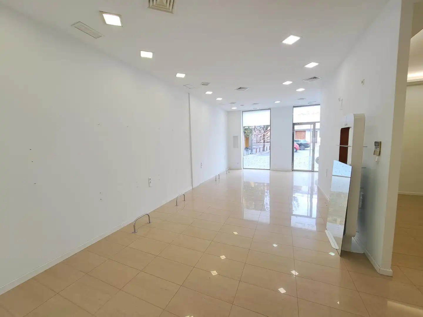 Local comercial de lloguer a Casc Urbà, imagen 12