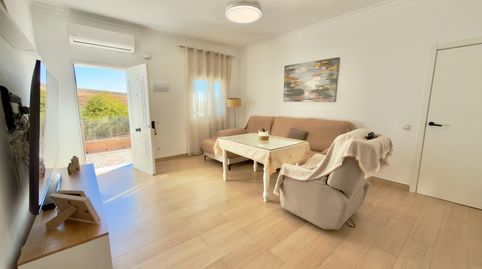 Casa reformada en planta baja con garaje, porche y huerto en Barriada de Fátima (Espera)