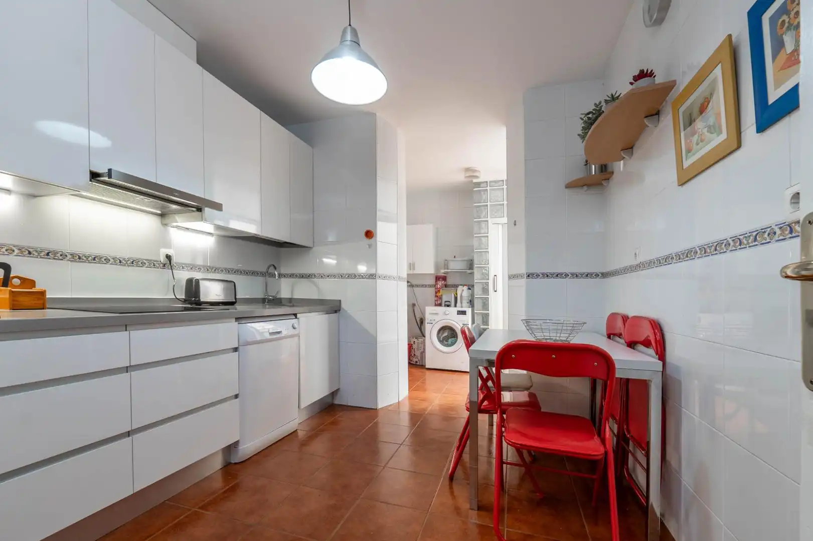 Kitchen of Flat for share in Granada  with Heating and Furnished