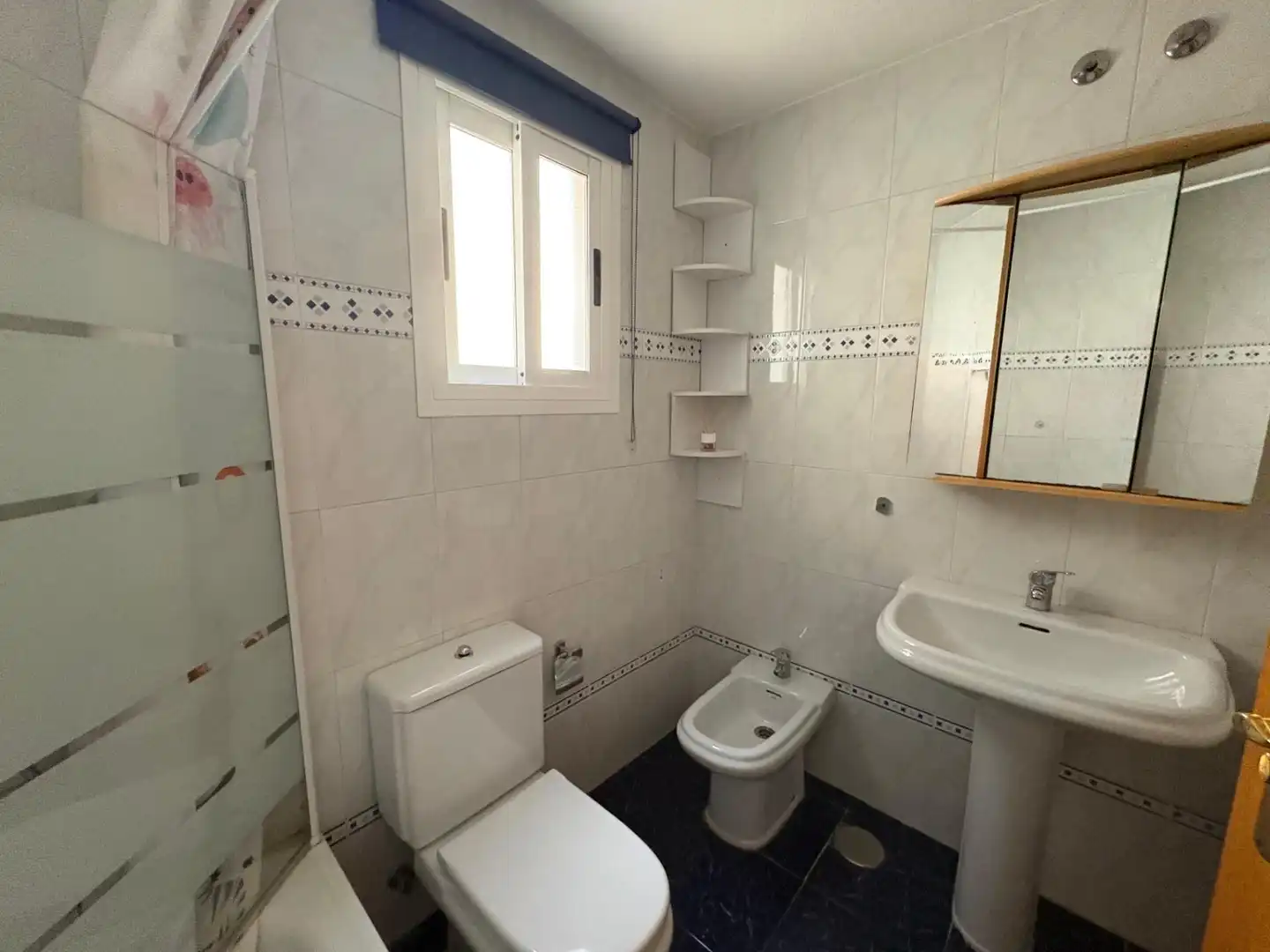 Baño de Apartamento en venta en Ciudad Real con Aire acondicionado y Calefacción