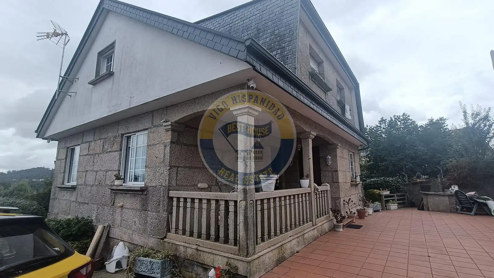 Vista exterior de Casa o chalet en venta en Vigo  con Calefacción, Jardín privado y Terraza