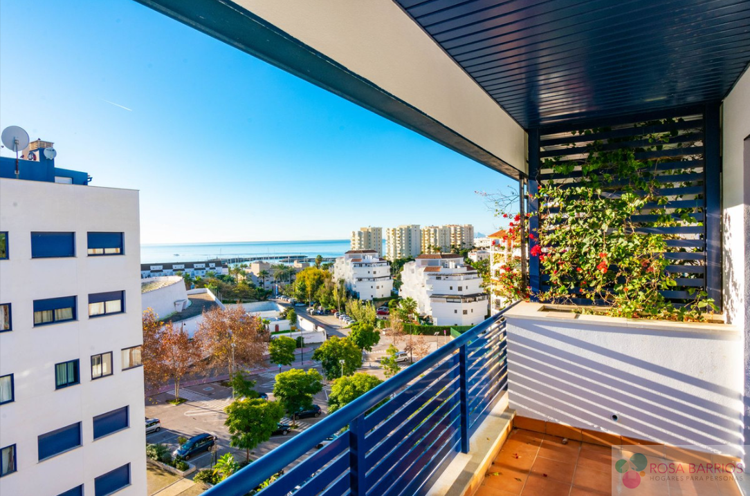 Balcony of Attic for sale in Estepona  with Air Conditioner, Terrace and Storage room