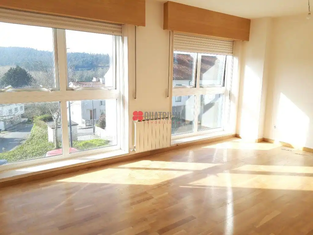 Bedroom of Houses for rent in Santiago de Compostela   with Heating, Terrace and Storage room