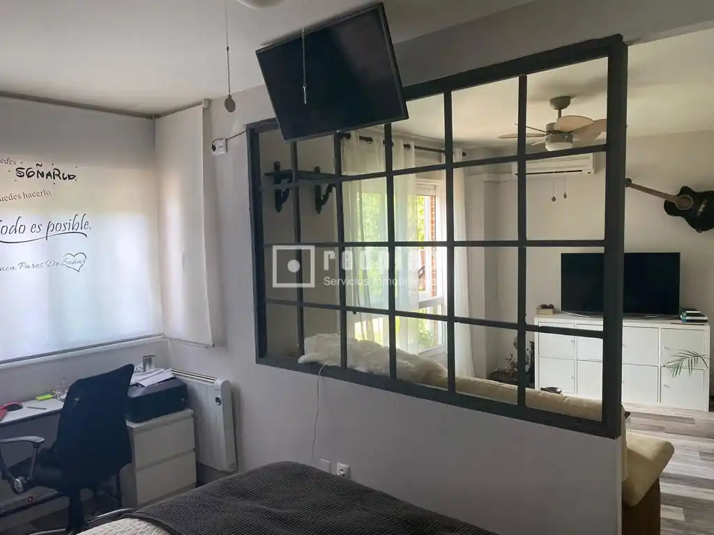 Habitación de Piso en venta en Valdemoro con Aire acondicionado y Calefacción