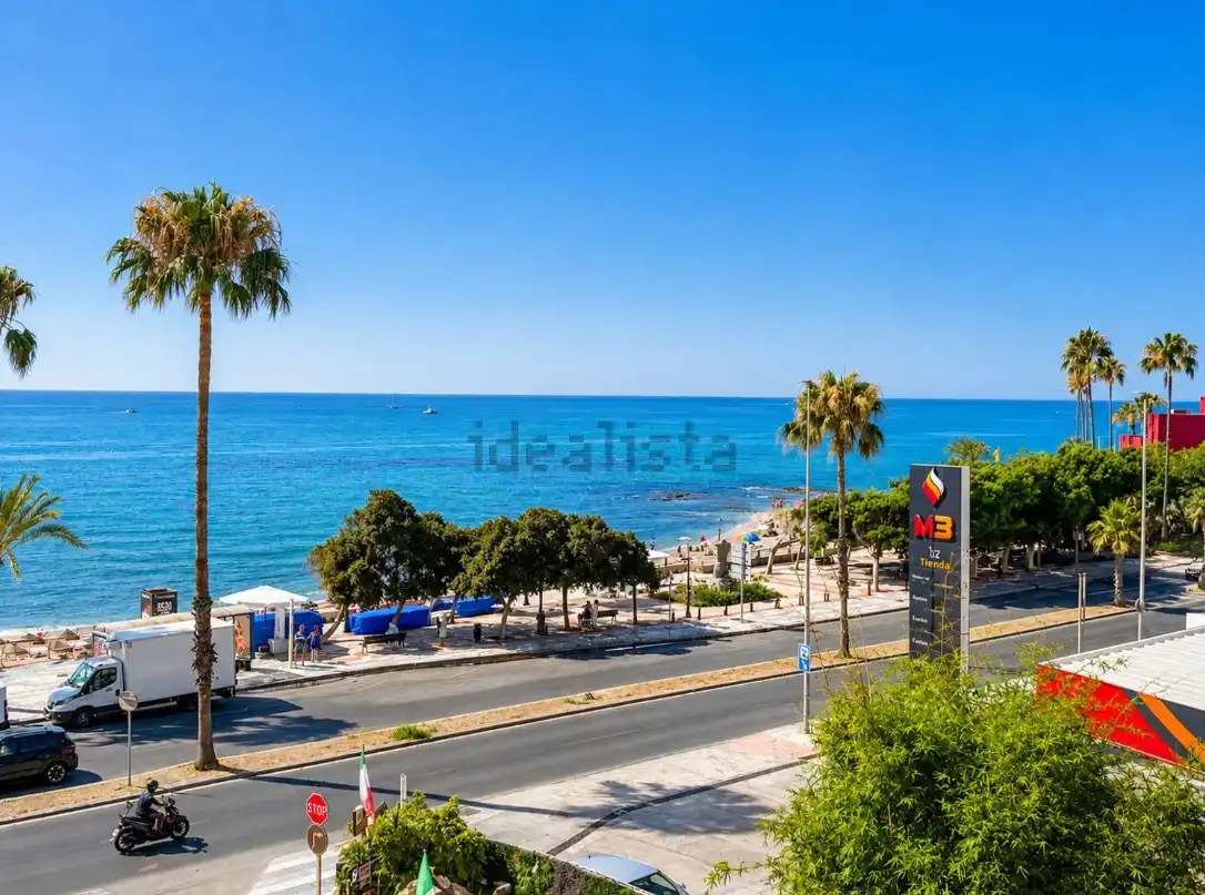 Außenansicht von Wohnung zum Verkauf in Benalmádena mit Möbliert und Gemeinschaftspool
