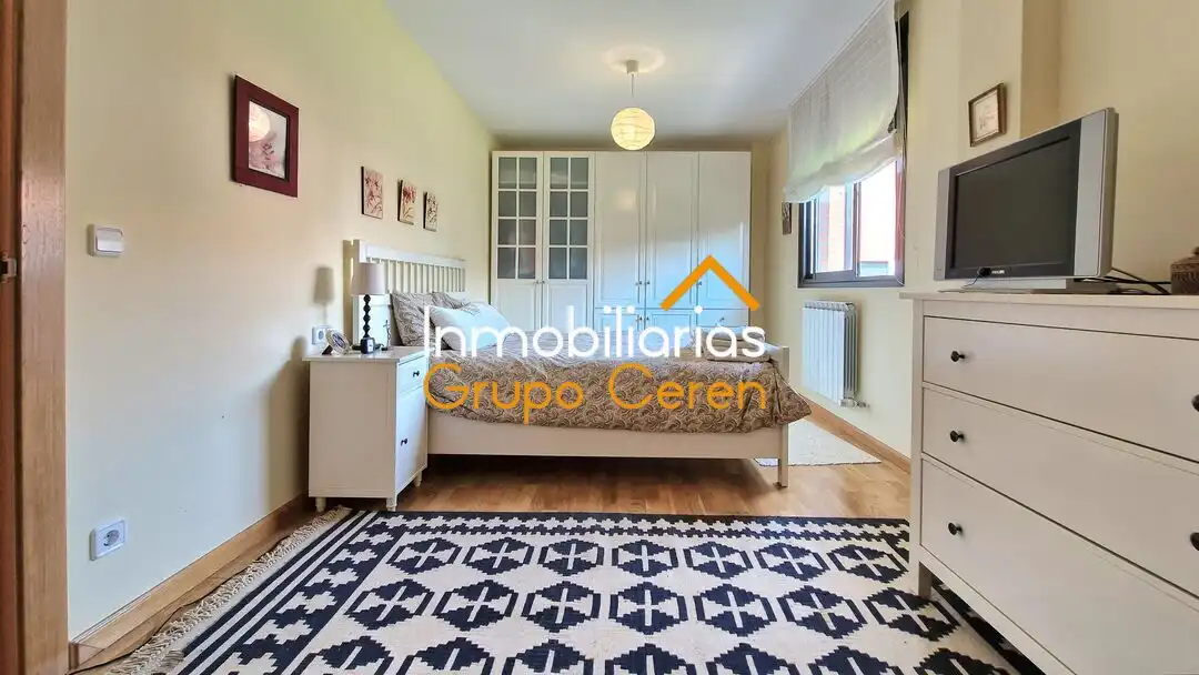 Vista exterior de Casa adosada en venta en Cirueña con Calefacción, Jardín privado y Terraza