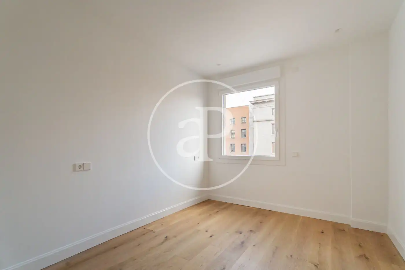 Bedroom of Flat for sale in Madrid  with Air Conditioner, Heating and Terrace