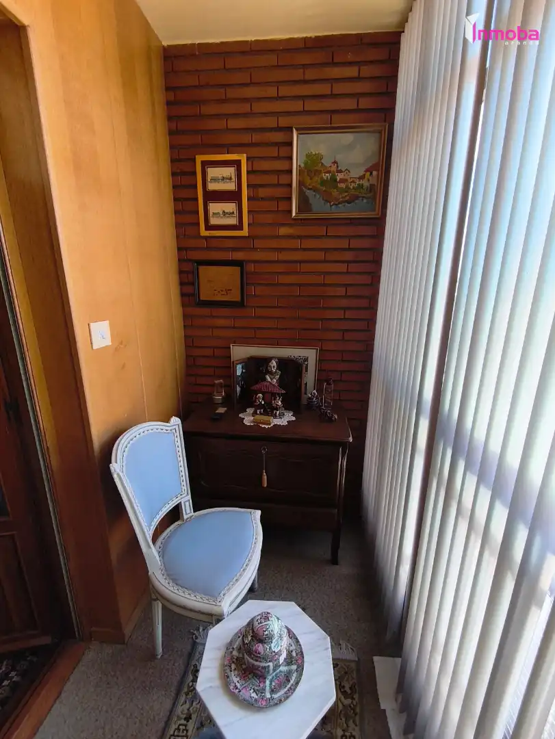 Sala de estar de Piso en venta en Aranda de Duero con Calefacción, Parquet y Trastero