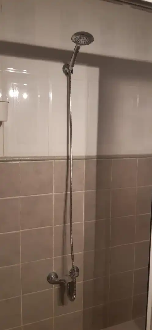 Baño de Piso en venta en Alcalá del Río con Aire acondicionado, Terraza y Amueblado