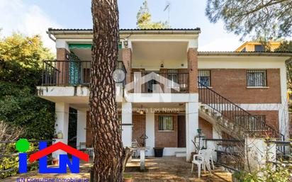 Jardí de Casa o xalet en venda en Santa María de la Alameda amb Terrassa i Piscina