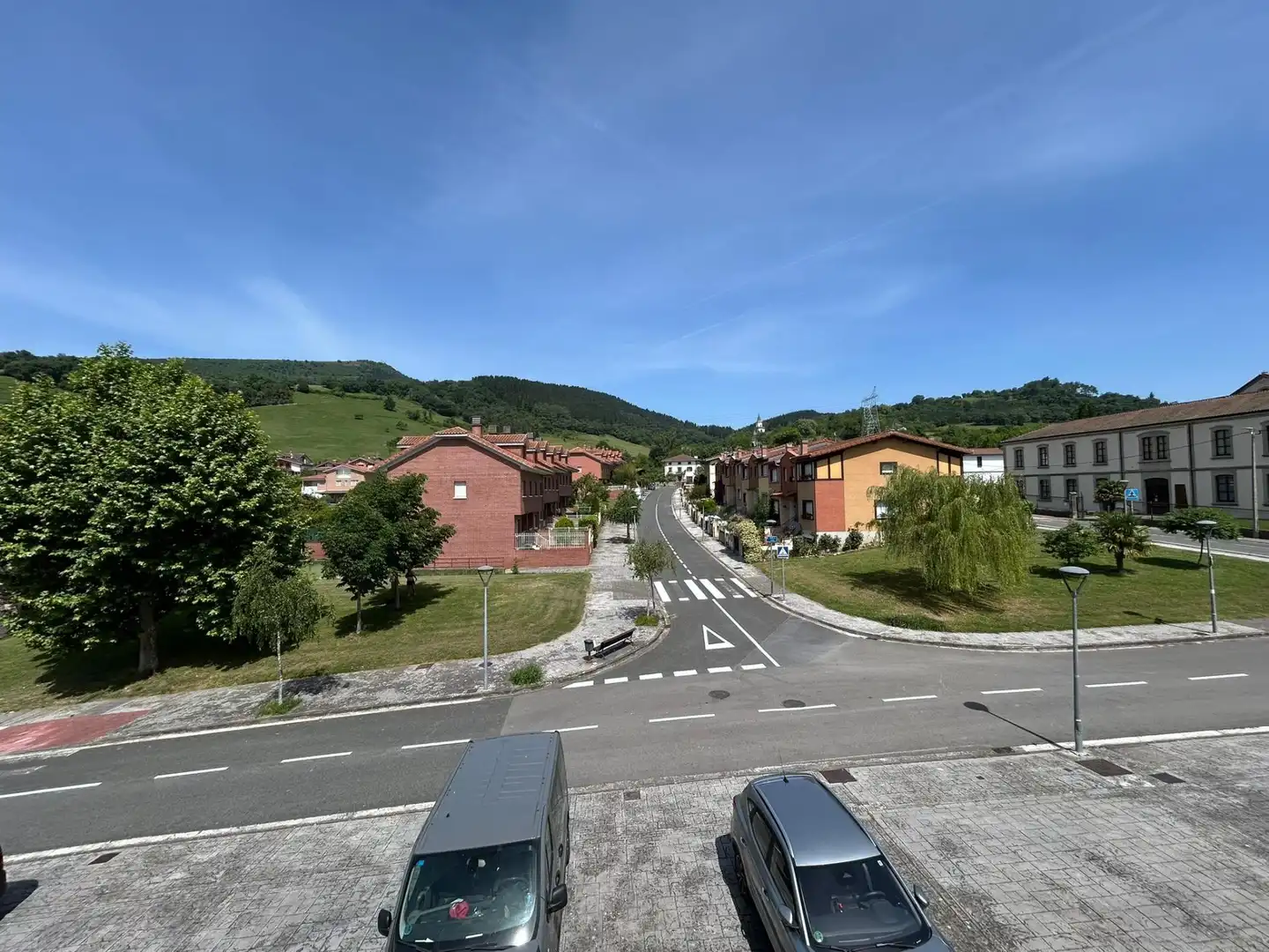 Vista exterior de Casa adosada en venta en Artziniega con Calefacción, Jardín privado y Terraza