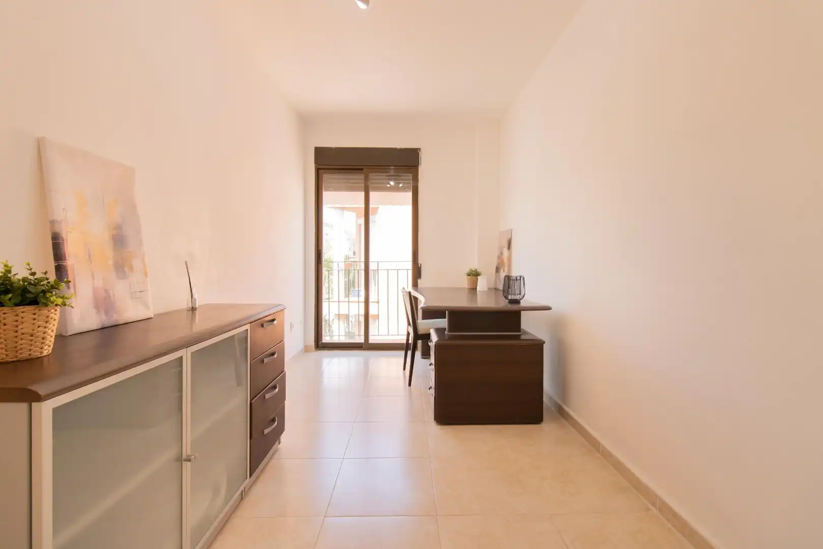 Habitación de Apartamento en venta en Estivella con Amueblado y Balcón