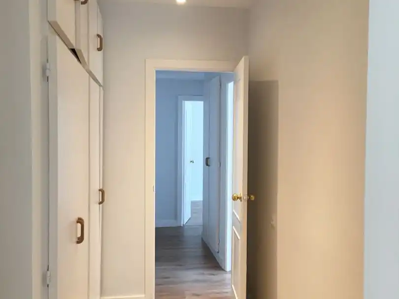 Wohnung zum Verkauf in  Madrid Capital mit Klimaanlage und Terrasse