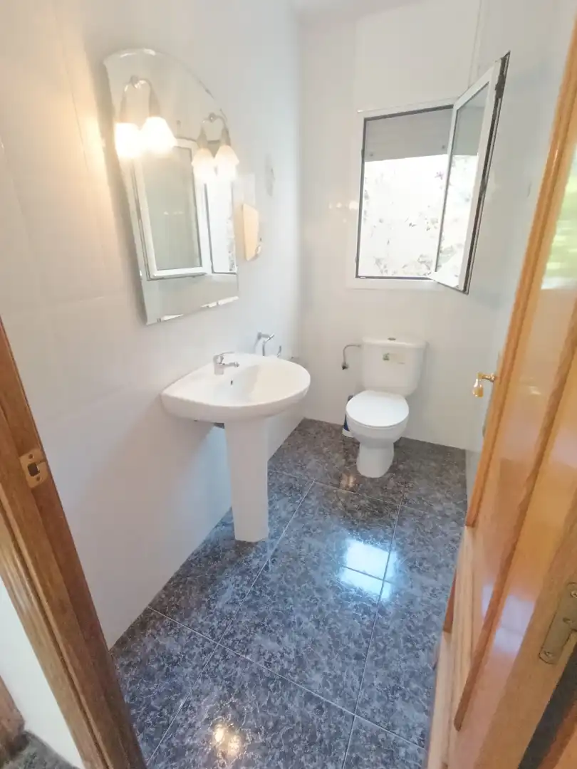 Bany de Casa o xalet en venda en Sentmenat amb Jardí privat, Terrassa i Traster