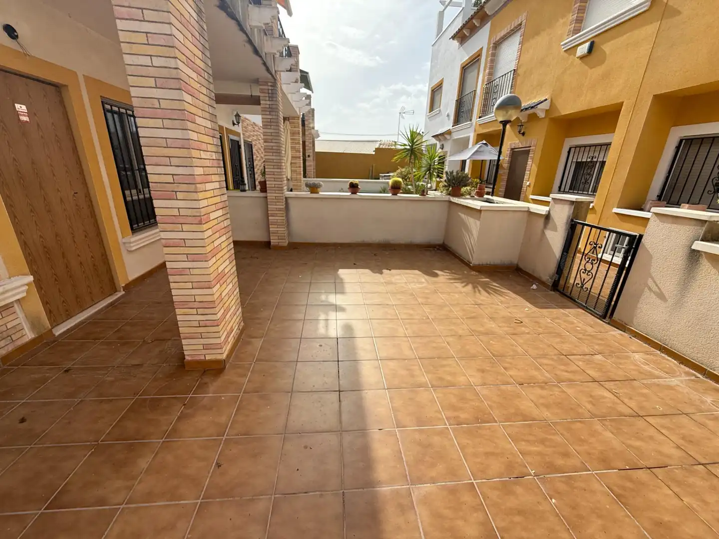 Terrassa de Planta baixa en venda en Catral amb Jardí privat