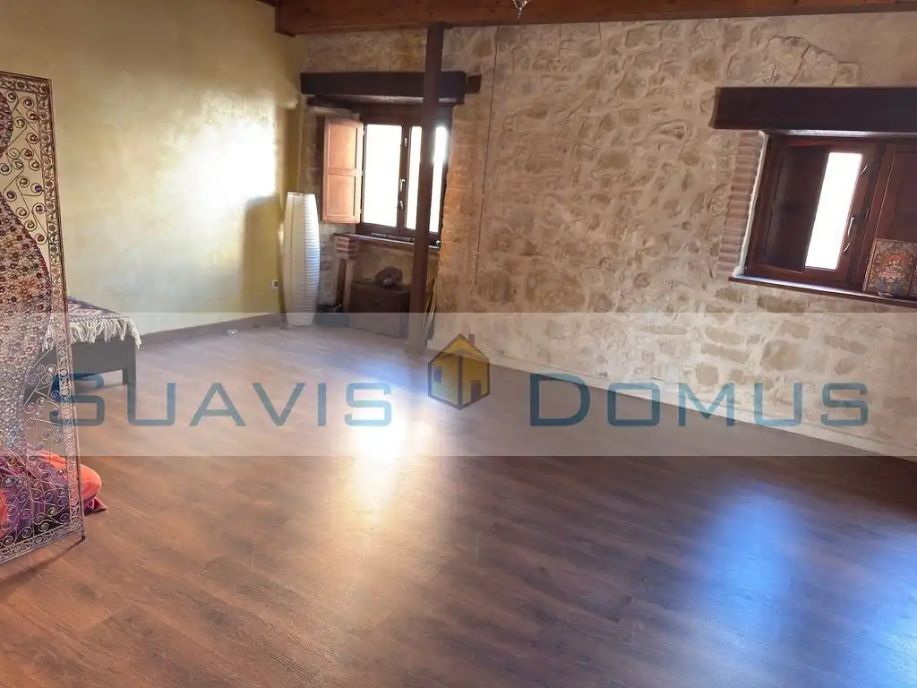 Houses for sale in Venialbo  with Private garden