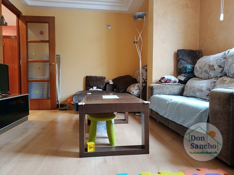 Sala d'estar de Pis en venda en Valladolid Capital amb Calefacció