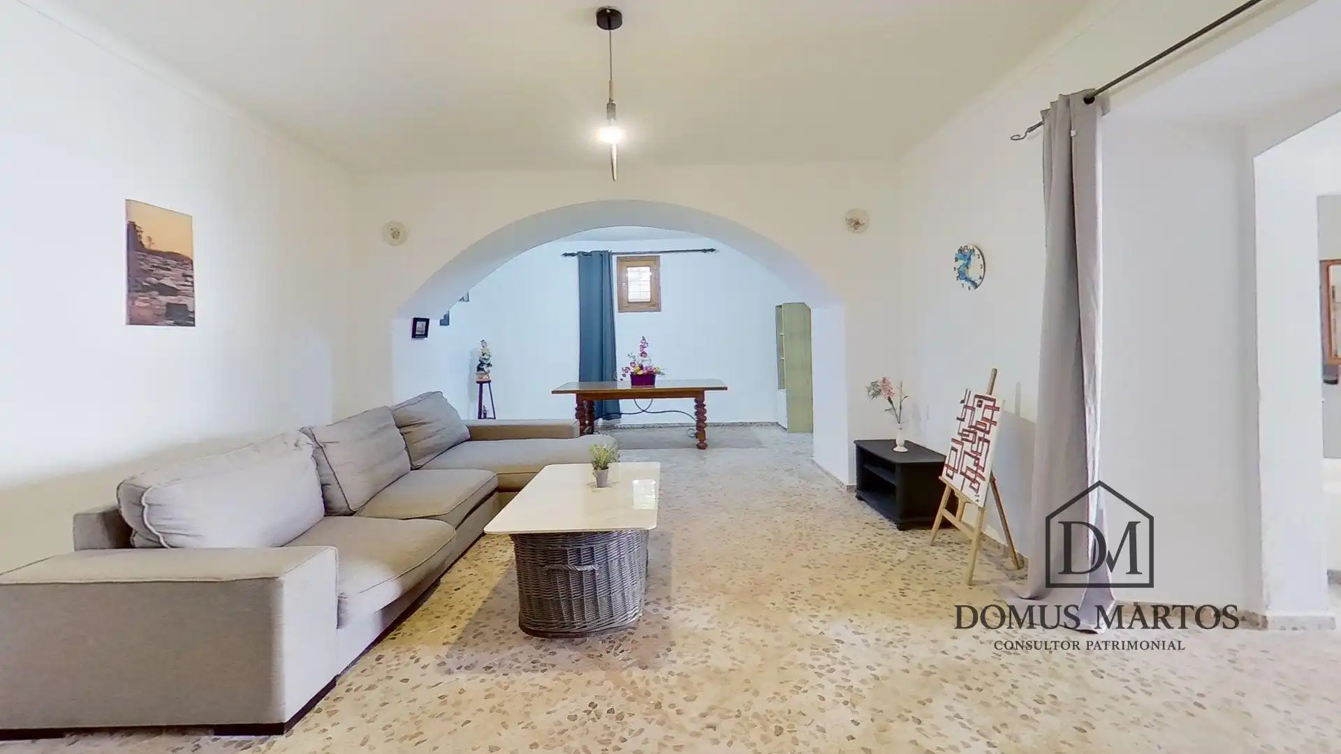 Country house for sale in Petra
