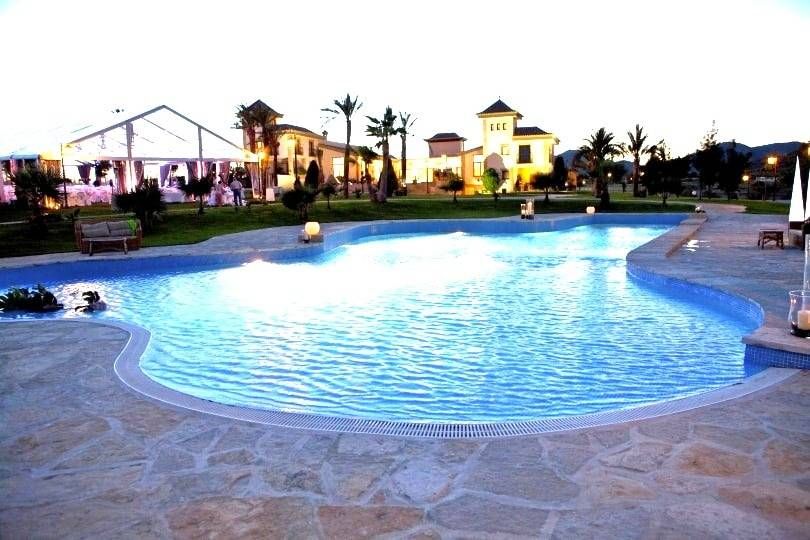 Swimming pool of Country house to rent in Alicante / Alacant  with Air Conditioner, Heating and Private garden