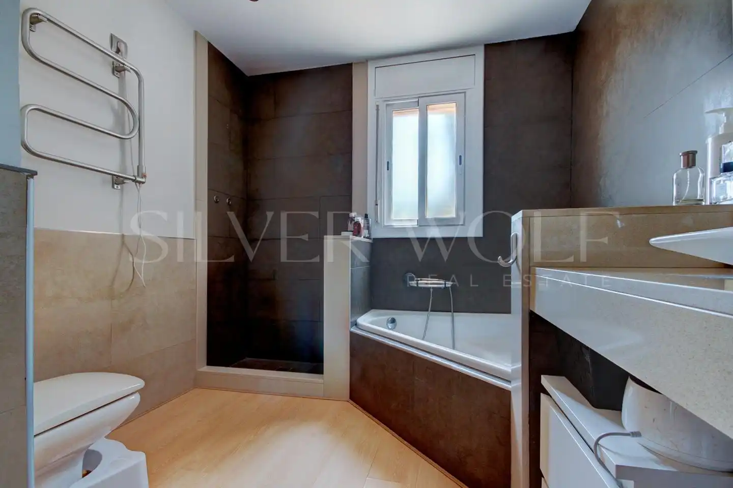 Baño de Casa o chalet en venta en Vallirana con Aire acondicionado, Calefacción y Jardín privado