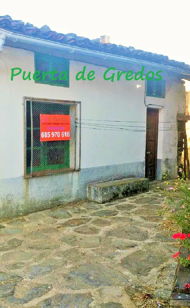 Exterior view of Houses for sale in Puerto Castilla