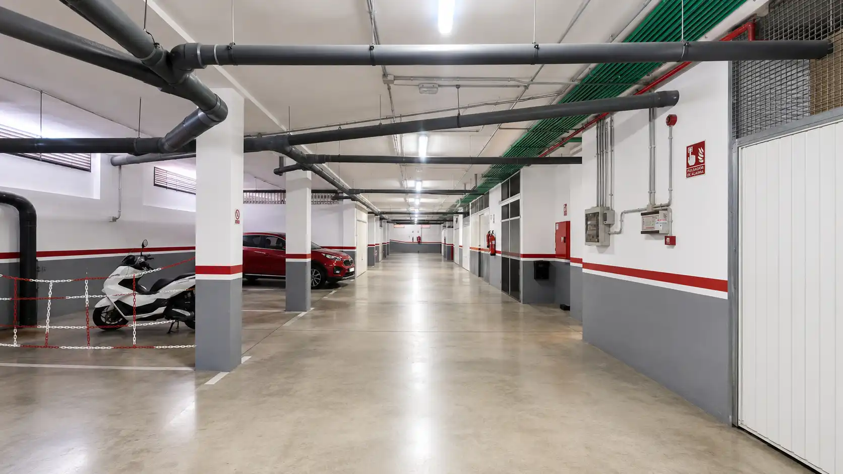 Parking de Apartamento en venta en Arona con Terraza, Horno y Lavadora