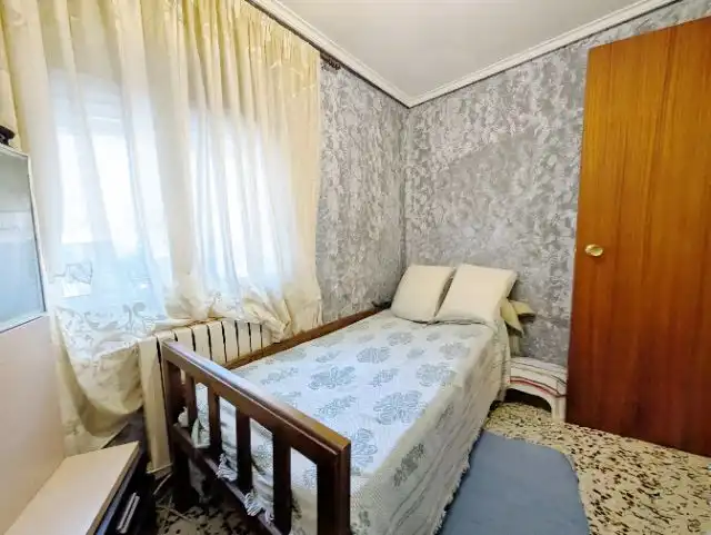 Schlafzimmer von Country house zum Verkauf in Borja mit Heizung, Terrasse und Abstellraum
