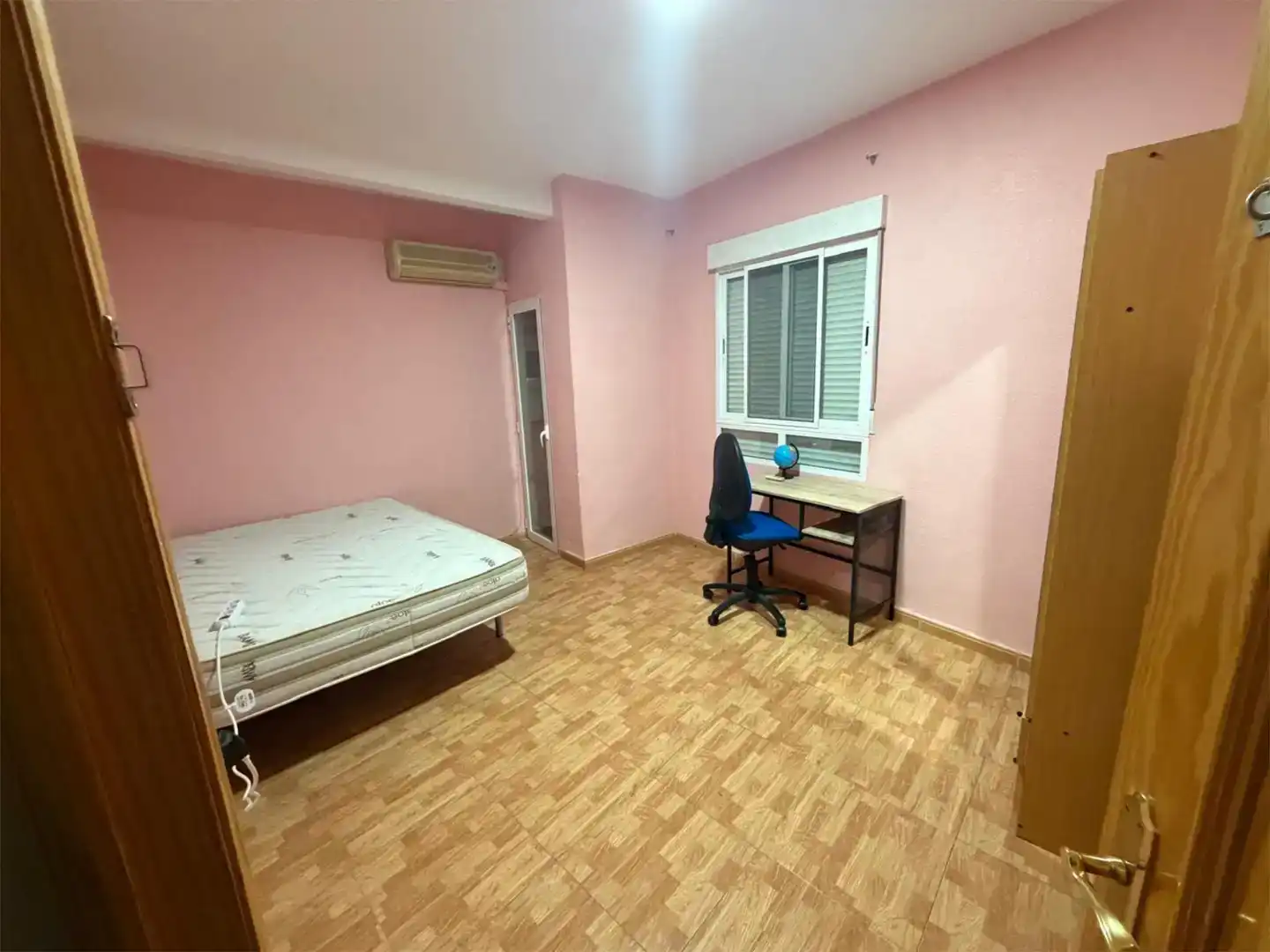 Bedroom of Flat for rent in Calasparra  with Air Conditioner and Furnished
