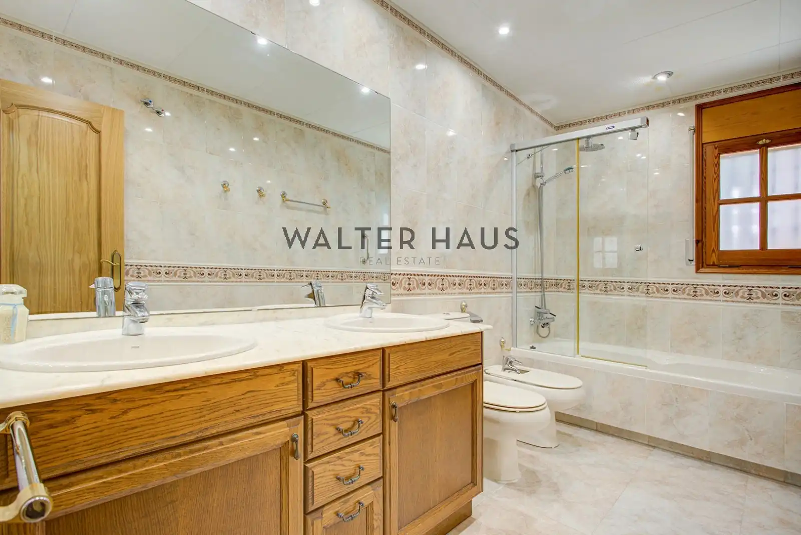Baño de Finca rústica en venta en Sant Feliu de Guíxols con Aire acondicionado, Jardín privado y Terraza