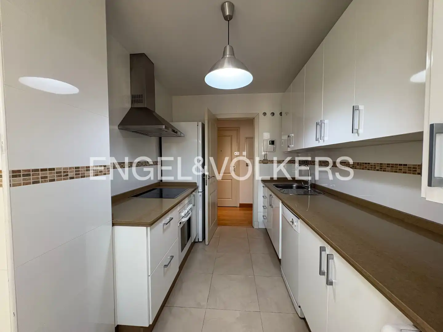 Kitchen of Attic for rent in Sevilla  with Air Conditioner, Heating and Private garden