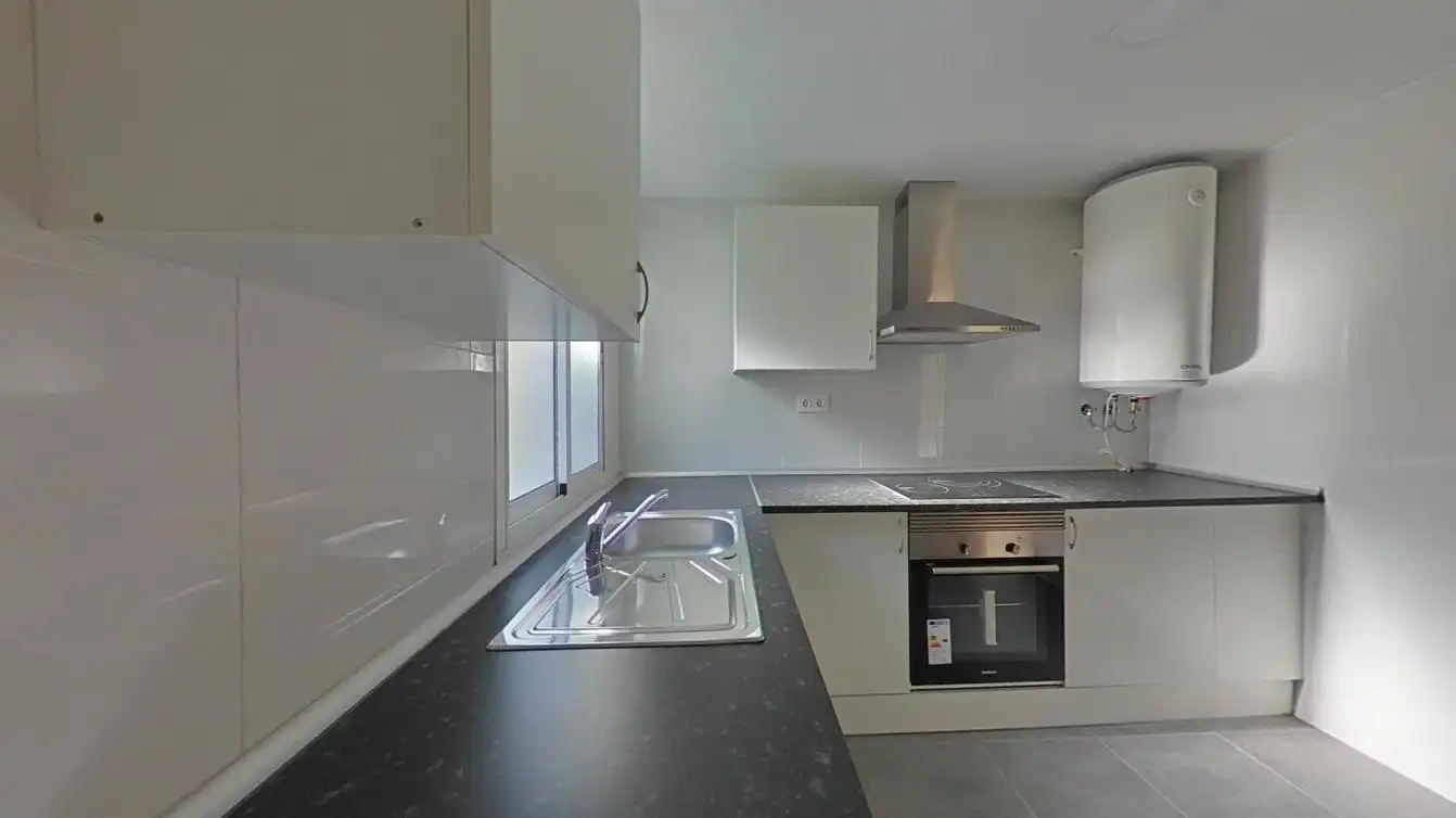 Kitchen of Flat for sale in Zaragoza  with Heating, Oven and Balcony