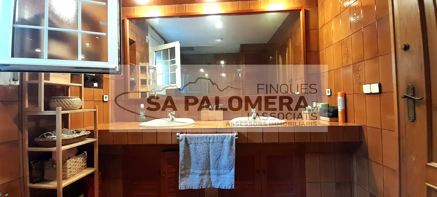 Bathroom of Houses for sale in Blanes  with Heating, Private garden and Parquet flooring