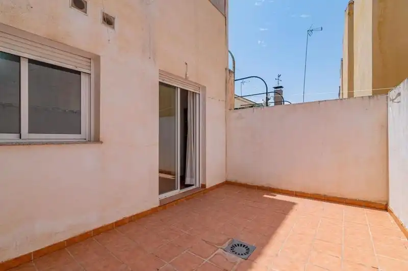 Terraza de Piso en venta en La Zubia con Amueblado