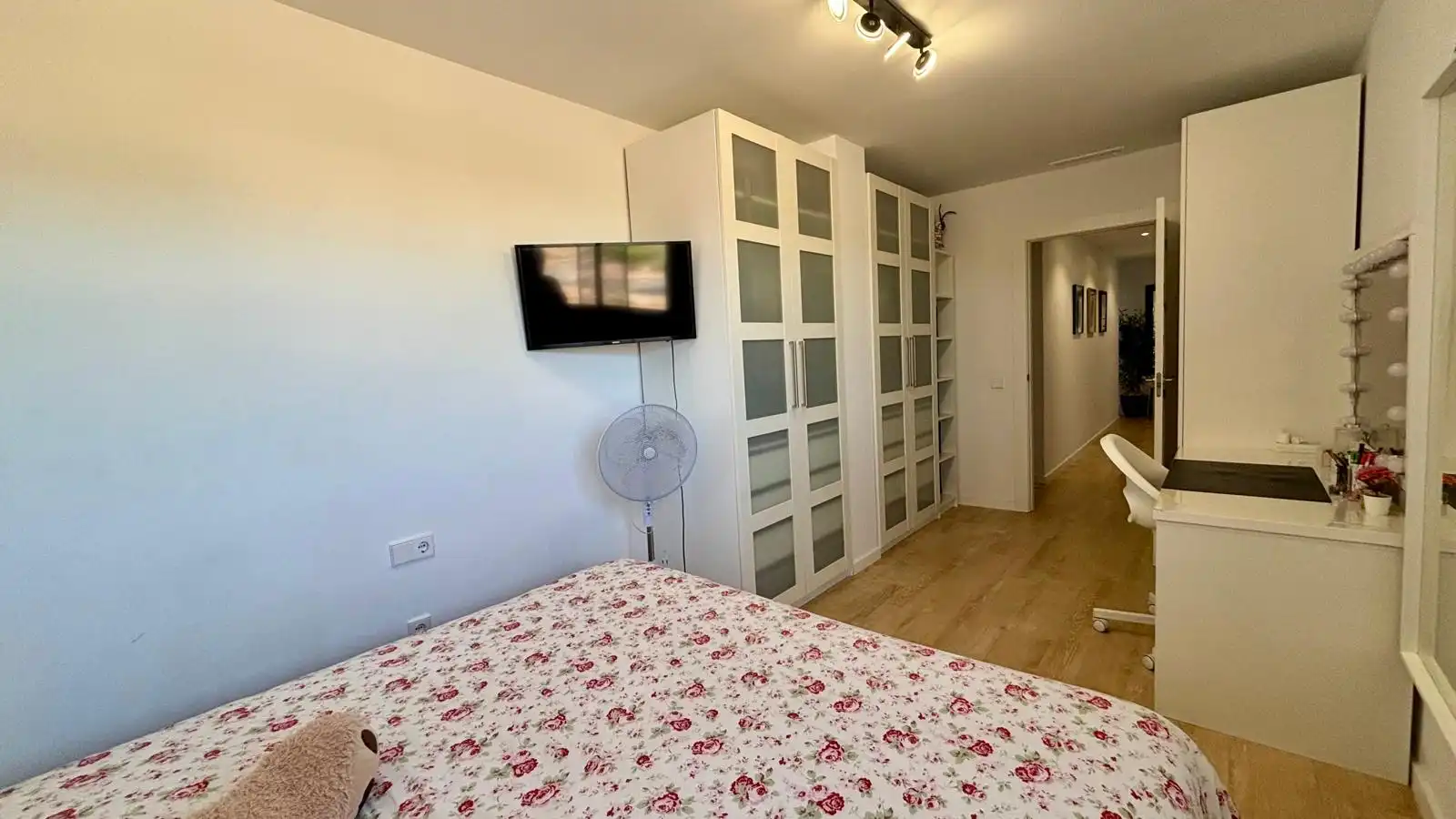 Habitación de Casa adosada en venta en Torre-Pacheco con Aire acondicionado, Calefacción y Terraza