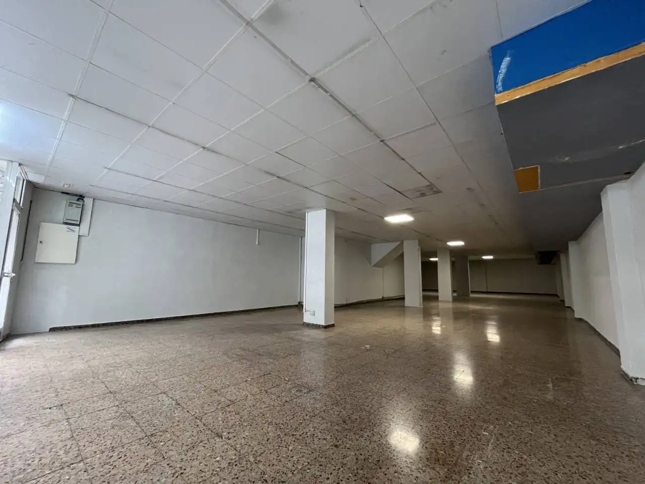 Geschaftsraum zur Miete in Calle Riera Blanca, 52, La Torrassa