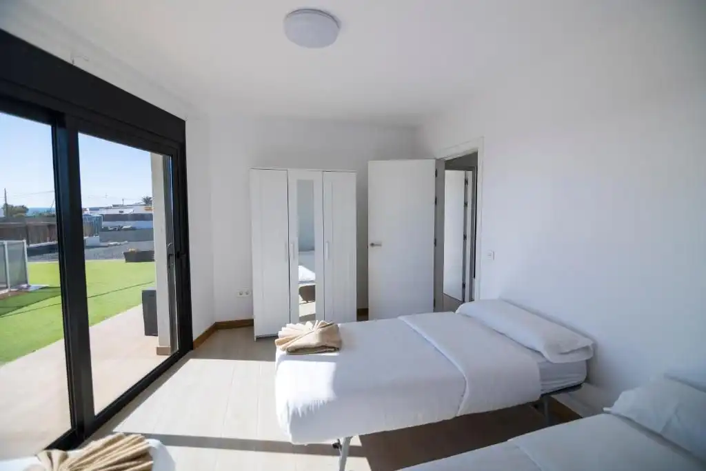 Bedroom of Houses for sale in Antigua