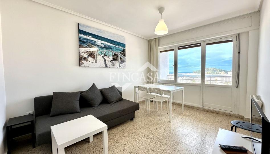 Photo 1 of Flat to rent in Calle República de Colombia, Zona Playa, Cantabria